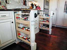 Kitchen_white_falldecor2006-9